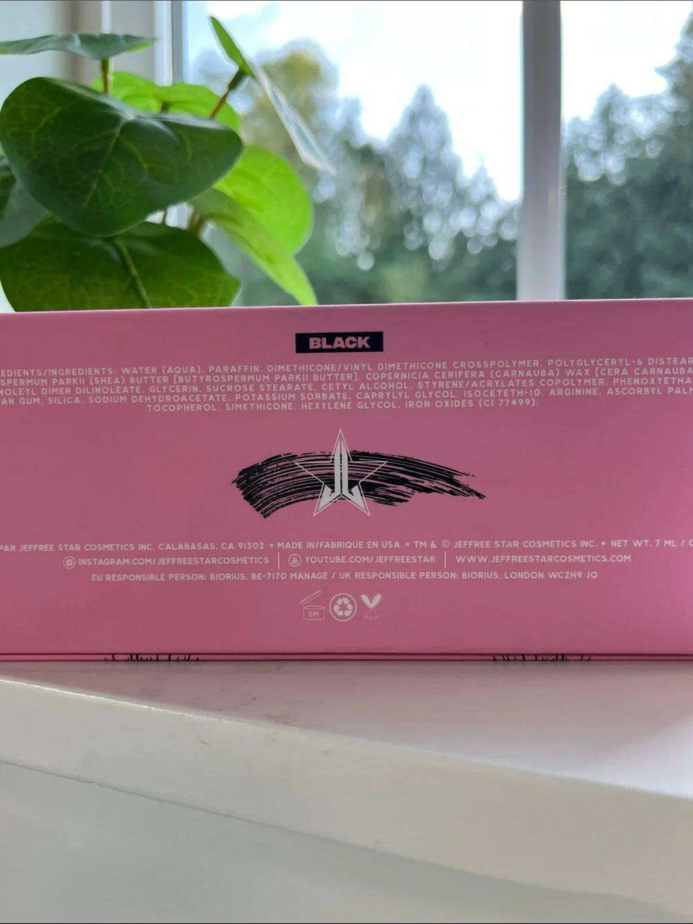 Jeffree Star high impact